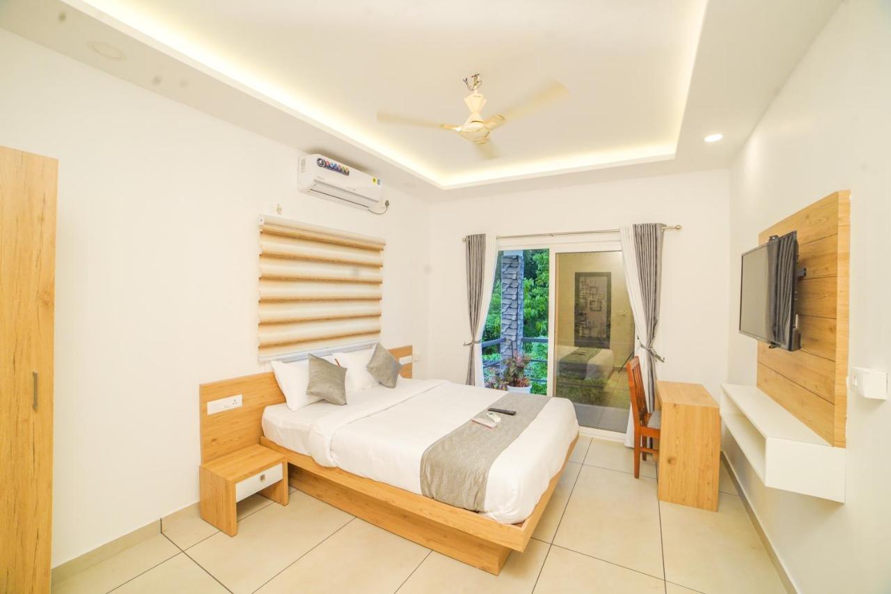 Oceana Hills Residency Hotel Alappuzha Exterior photo