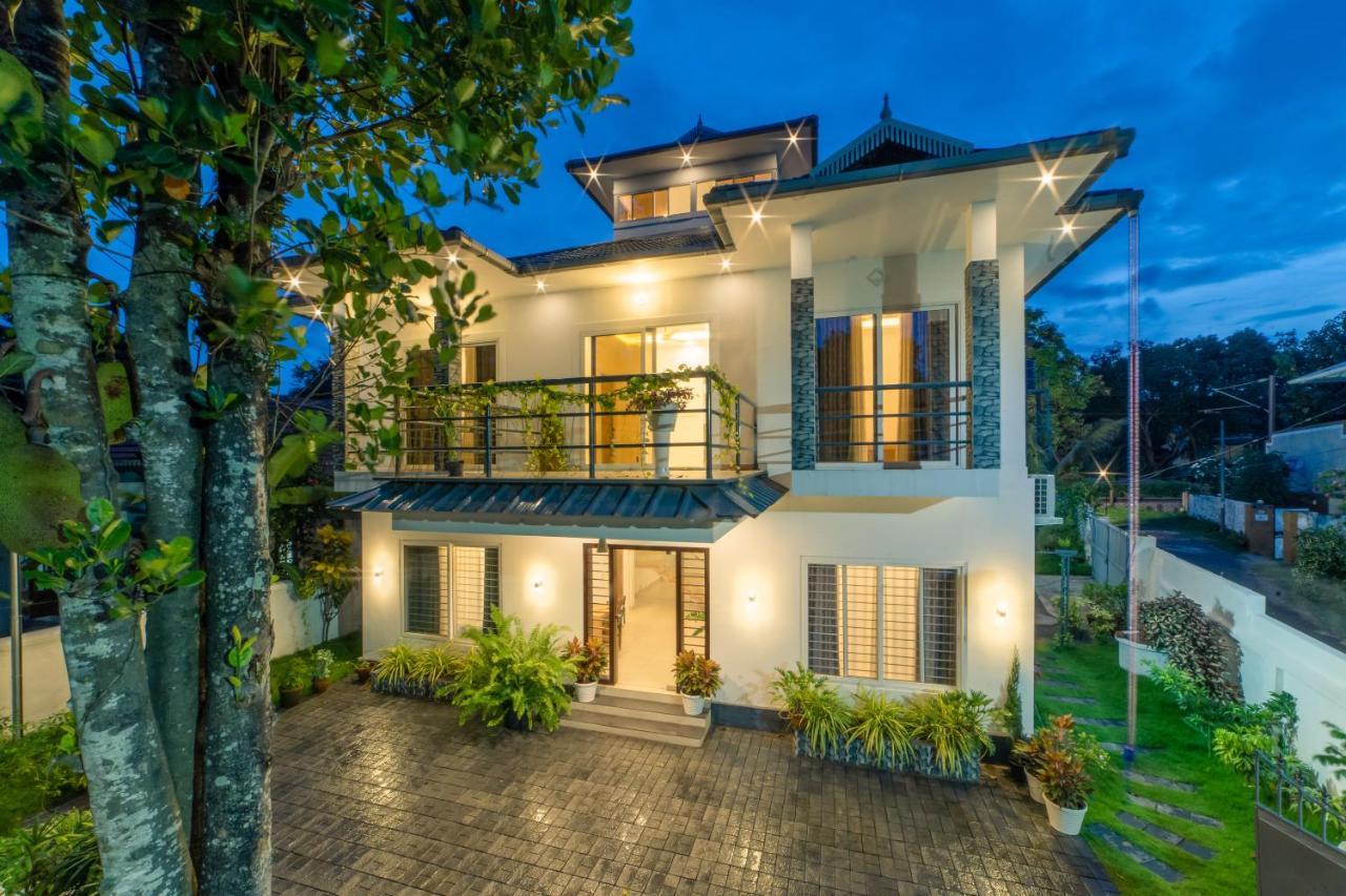 Oceana Hills Residency Hotel Alappuzha Exterior photo