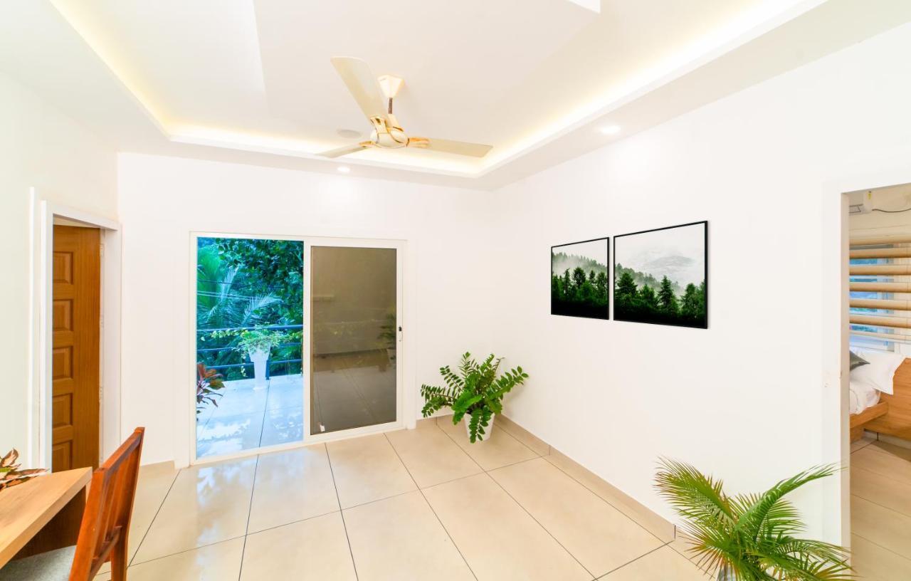 Oceana Hills Residency Hotel Alappuzha Exterior photo