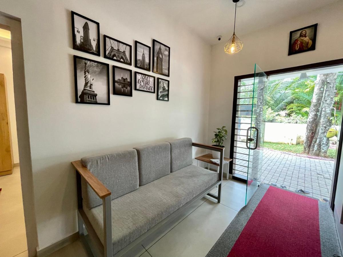 Oceana Hills Residency Hotel Alappuzha Exterior photo