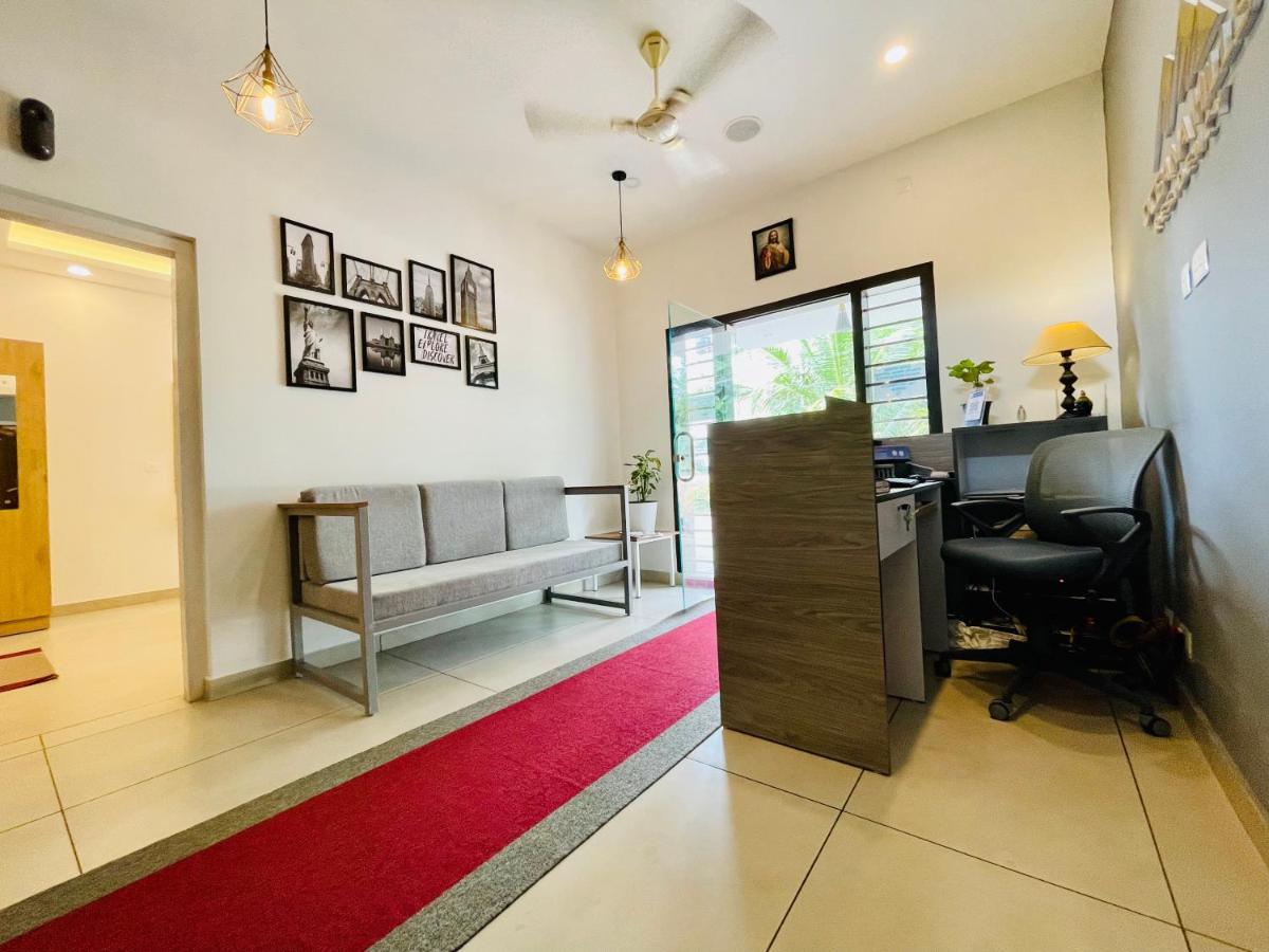 Oceana Hills Residency Hotel Alappuzha Exterior photo